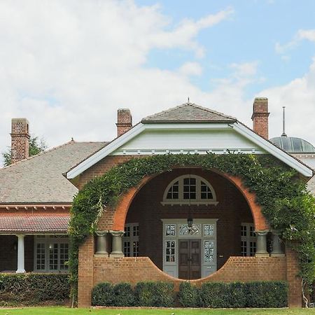 Petersons Armidale Winery And Guesthouse Eksteriør billede