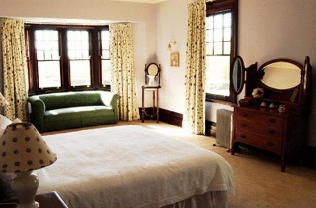 Petersons Armidale Winery And Guesthouse Eksteriør billede