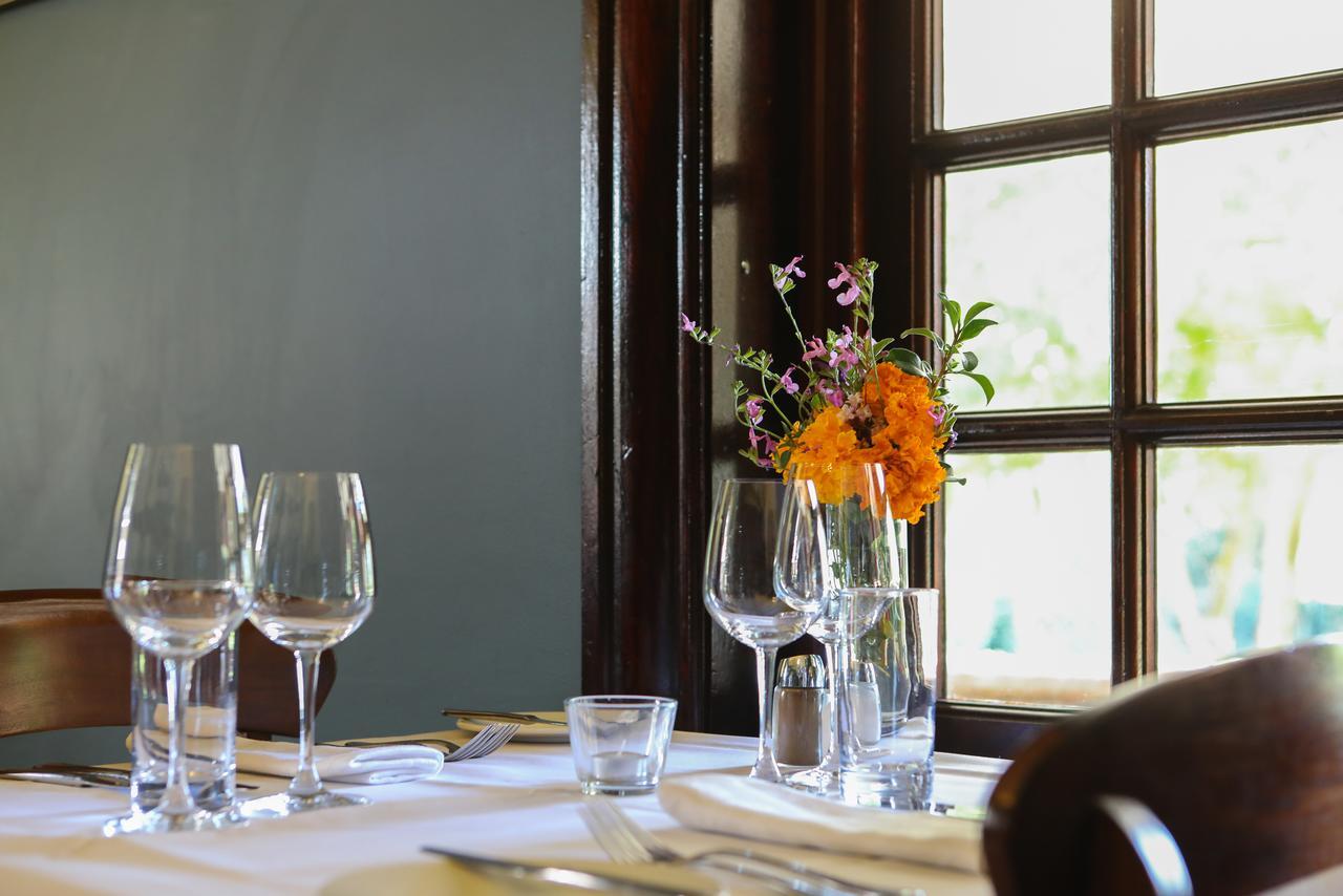 Petersons Armidale Winery And Guesthouse Eksteriør billede