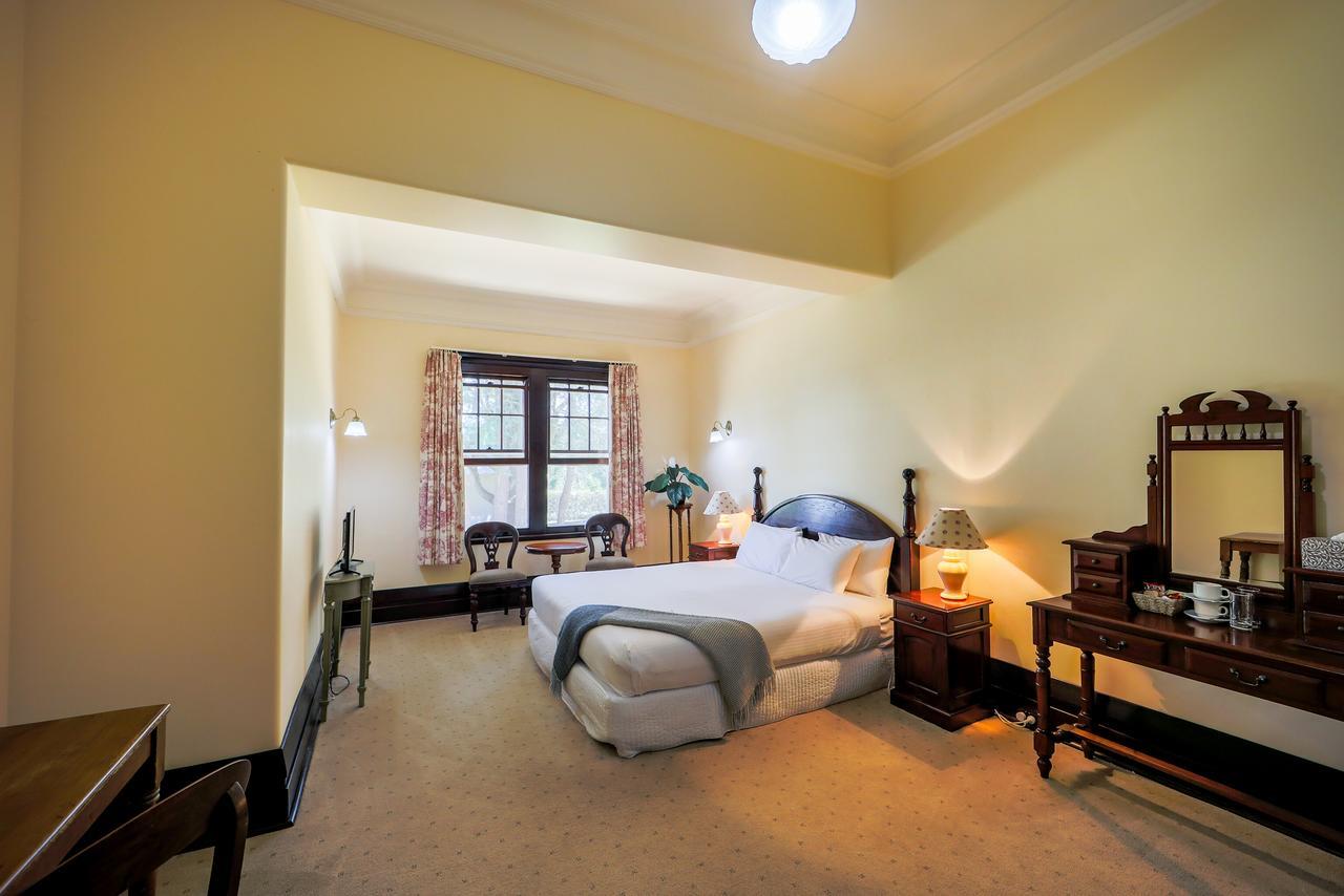 Petersons Armidale Winery And Guesthouse Eksteriør billede